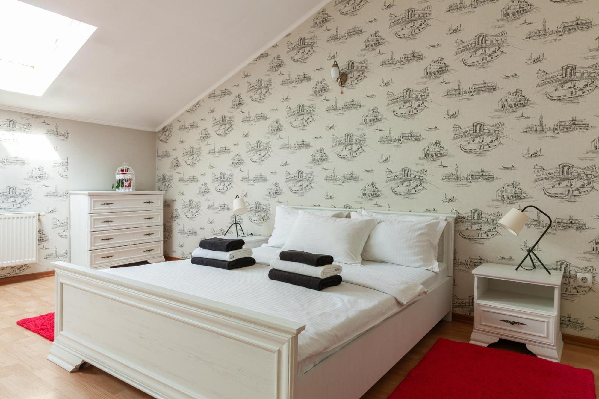 Alfa Apartments Ohiienka 17 2 Lviv Buitenkant foto