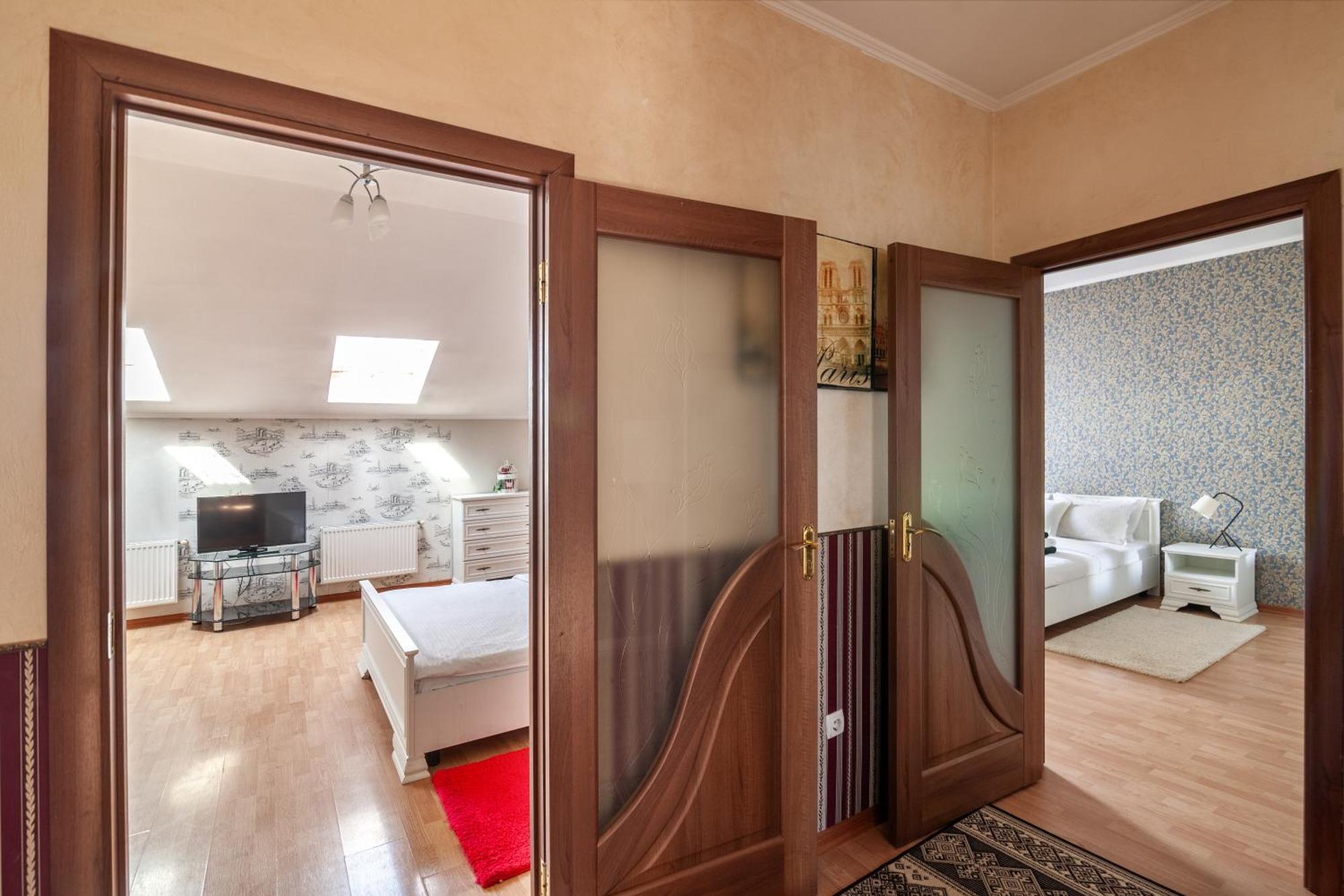 Alfa Apartments Ohiienka 17 2 Lviv Buitenkant foto
